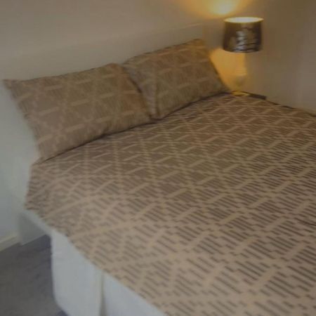 Albert Bridge Spacious Double Room Лондон Экстерьер фото